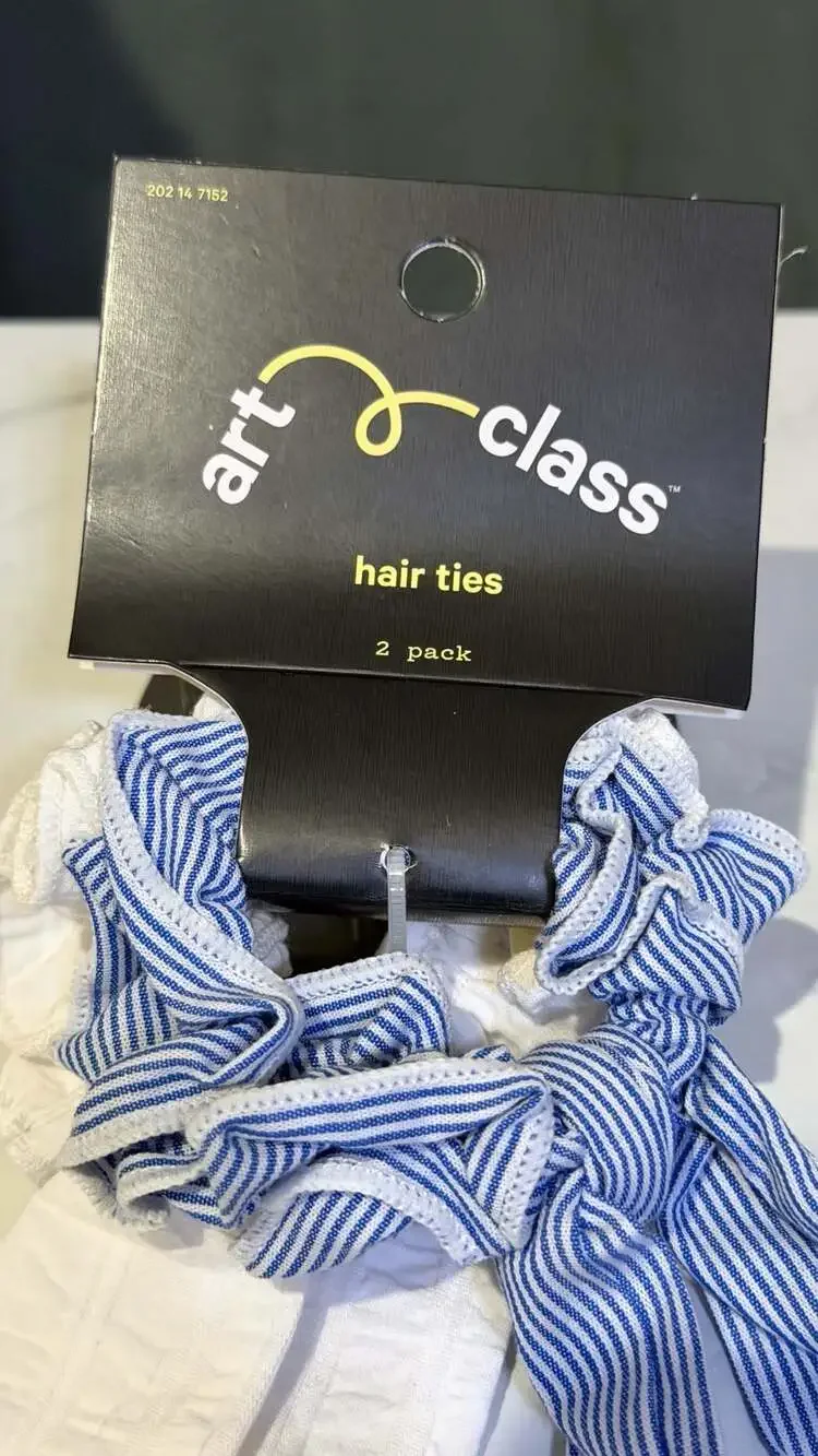 Art Class Girls' 2-Pack Striped and Textured Long Tail Scrunchies